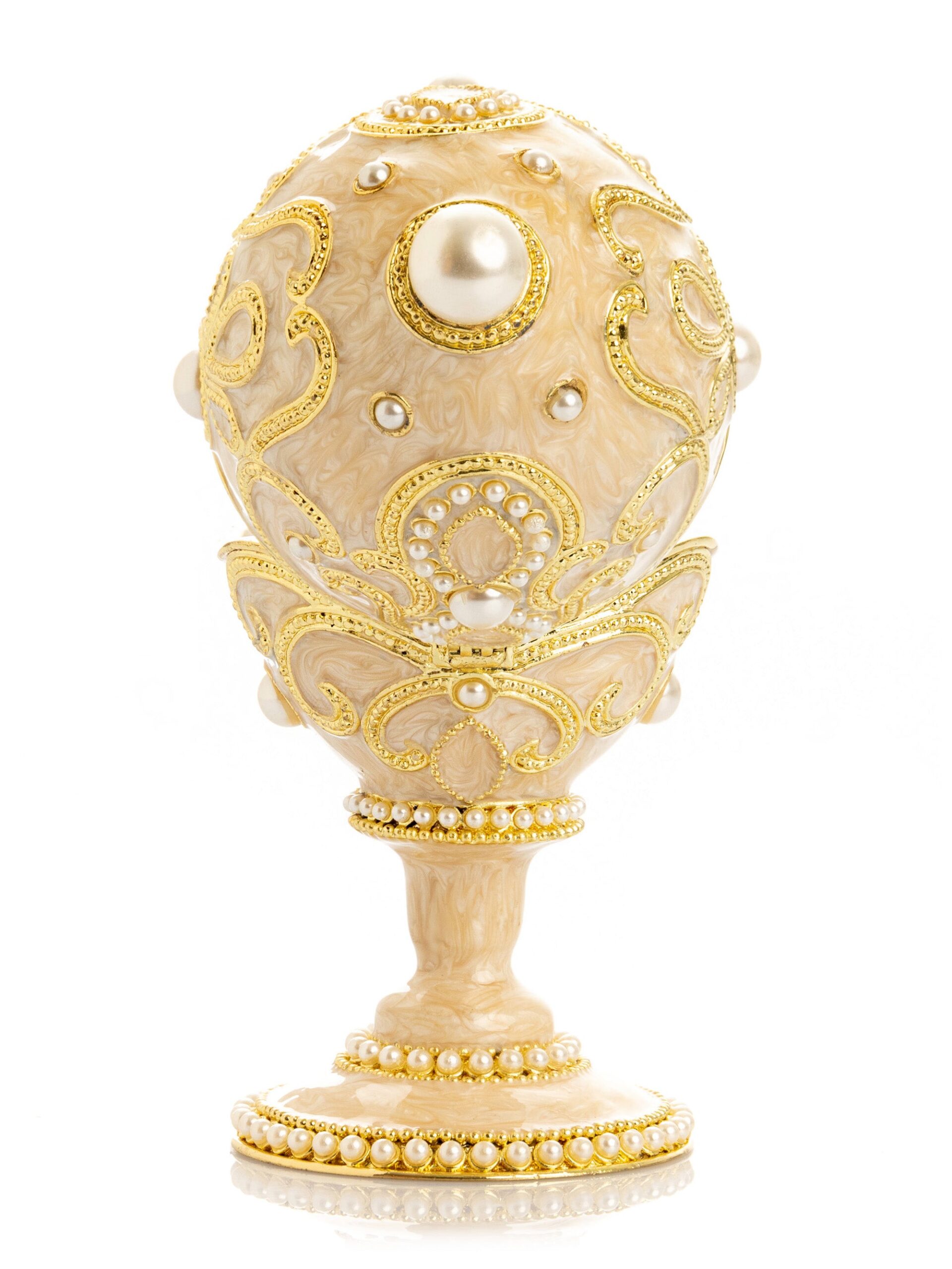 Gold Easter Egg with Pearls Necklace - Image 5